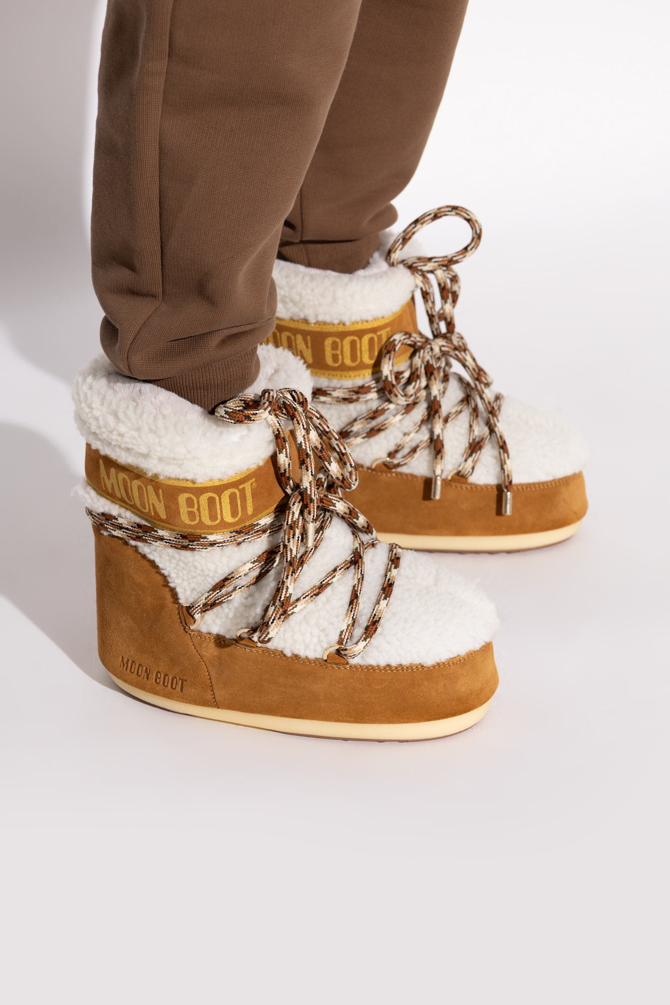 ●●foggy moody●●Merry 0011. Velcro Shearling Boots Hero, Shearling winter boot for ladies | Mackage® US